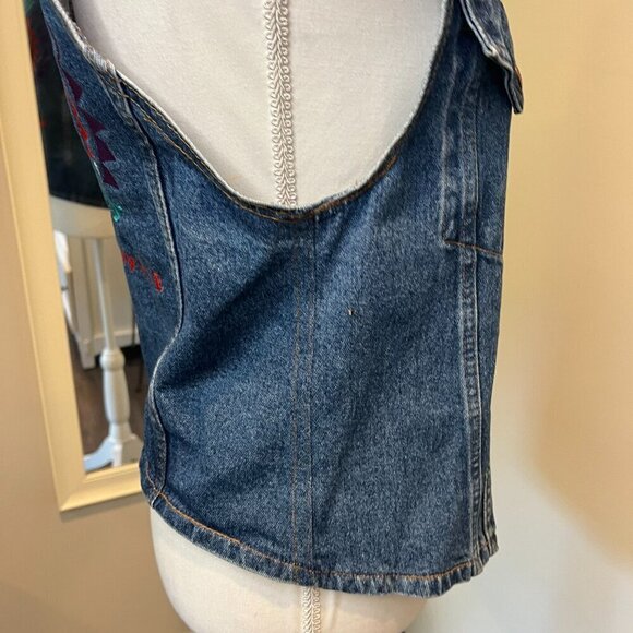 International Denim Vintage Embroidered Vest Wildhorse Saloon, Size Small - Picture 6 of 12